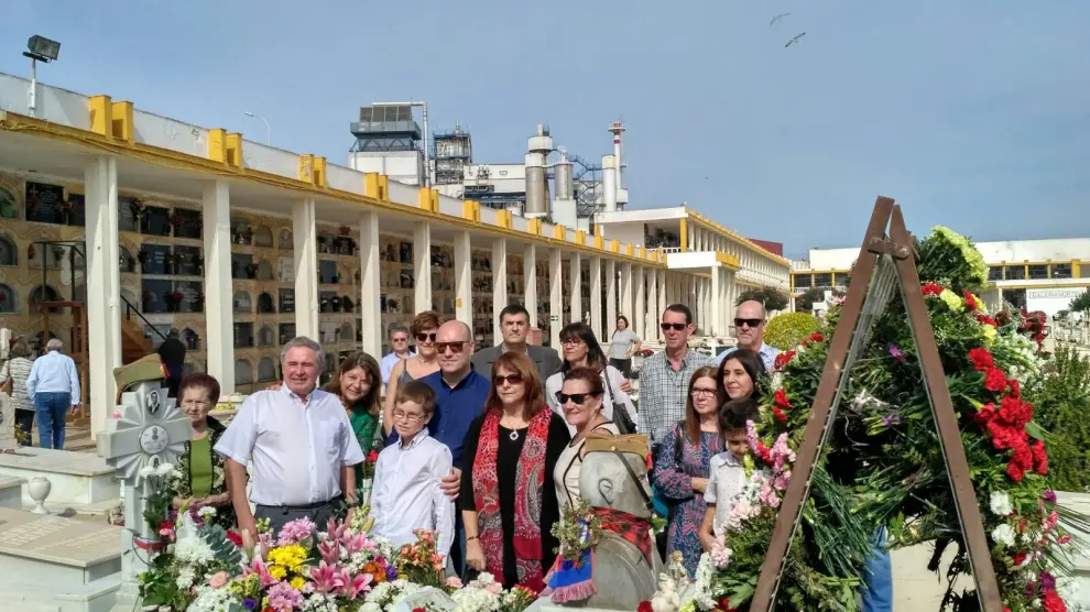 La familia de Benito acude cada año a Melilla para homenajearlo