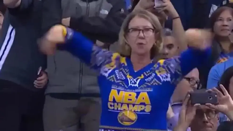 Ni Curry ni Lebron, la sensación de la NBA es esta señora