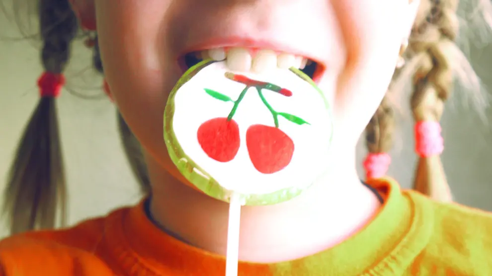 ¿El consumo de azúcar altera la actividad de los niños?
