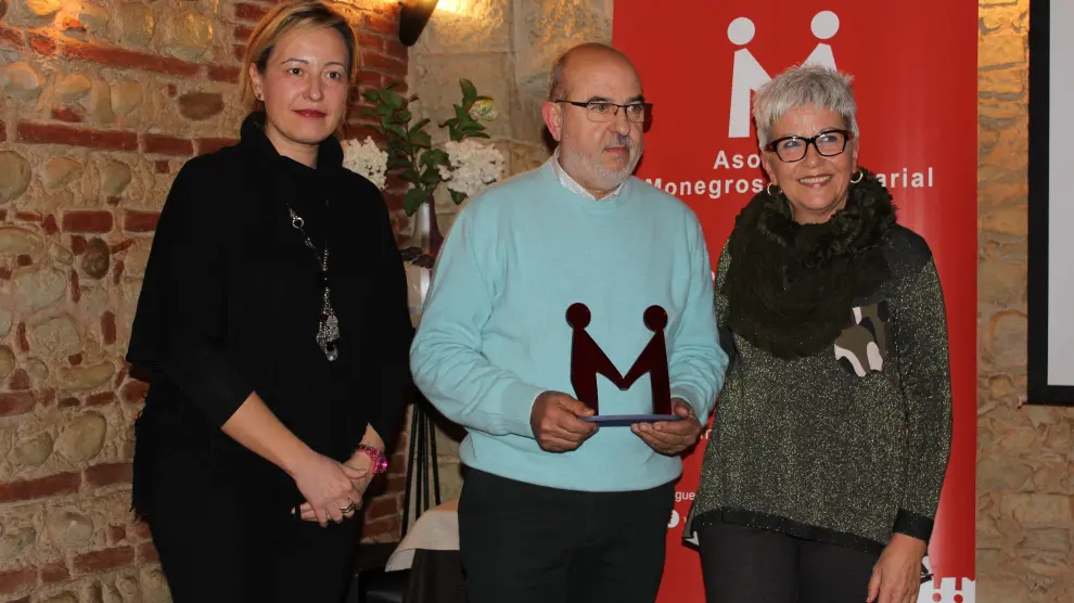 Gastón, Bergua y Laguna durante la entrega del premio a la Trayectoria Empresarial.