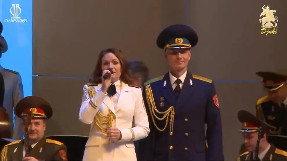 El Ejército ruso canta 'La Dolores'