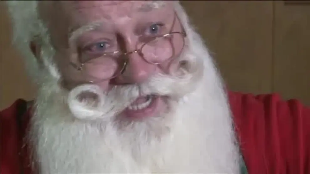 Un niño de 5 años muere en brazos de Papá Noel tras cumplir sus sueño de conocerle