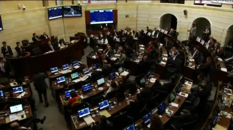 Colombia aprueba en el senado la ley de amnistía con las FARC