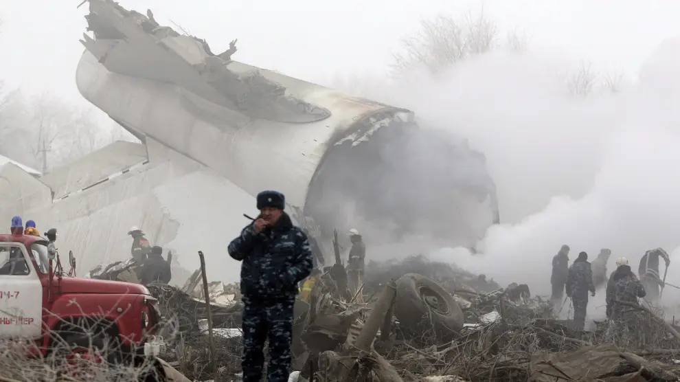 Accidente aéreo en Kirguizistán.
