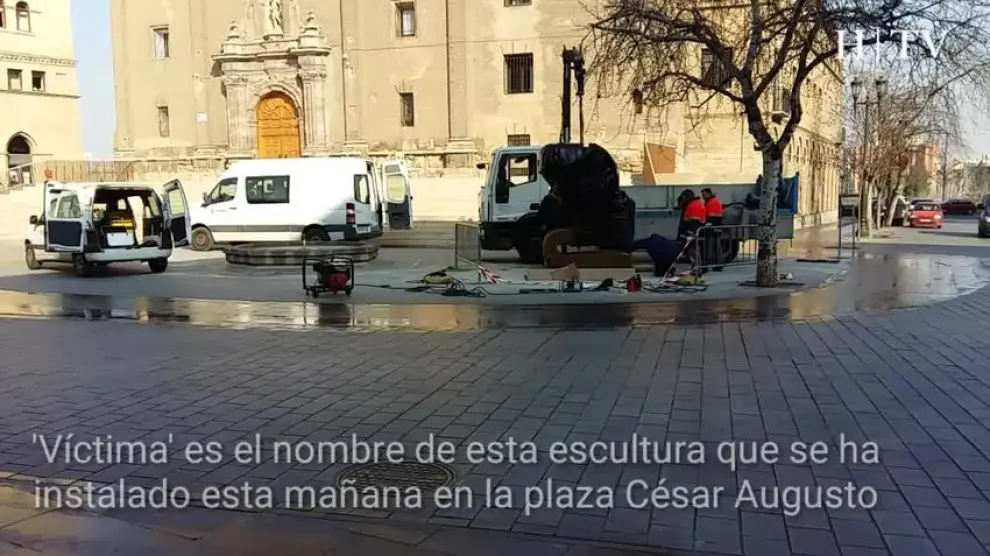 'Víctima' se instala en la plaza César Augusto