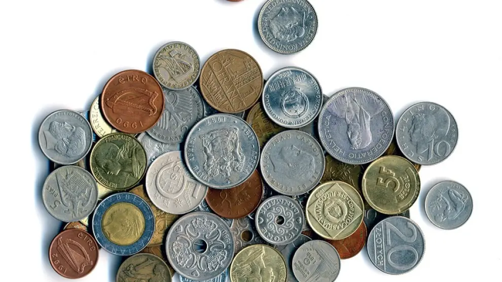 La aparición del dinero tiene su origen en el uso de metales preciosos como medio de pago
