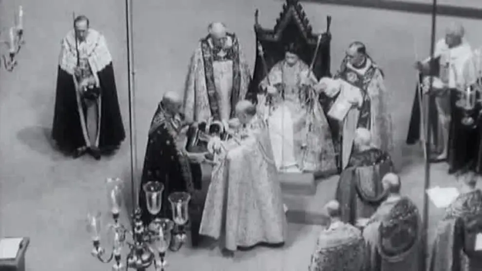 Isabel II de Inglaterra celebra hoy 65 años de reinado