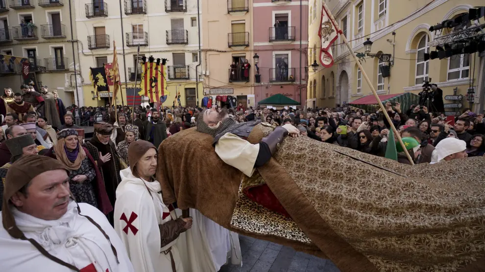Cortejo fúnebre en las Bodas de Isabel de Segura, en Teruel.