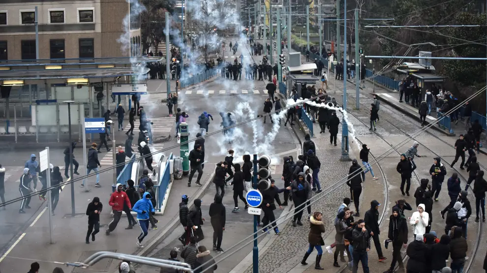 Varias manifestaciones en su apoyo han acabado en disturbios entre participantes y policía.