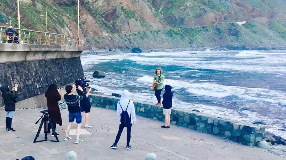 Manel Navarro graba en Tenerife el videoclip de 'Do it for your lover'.
