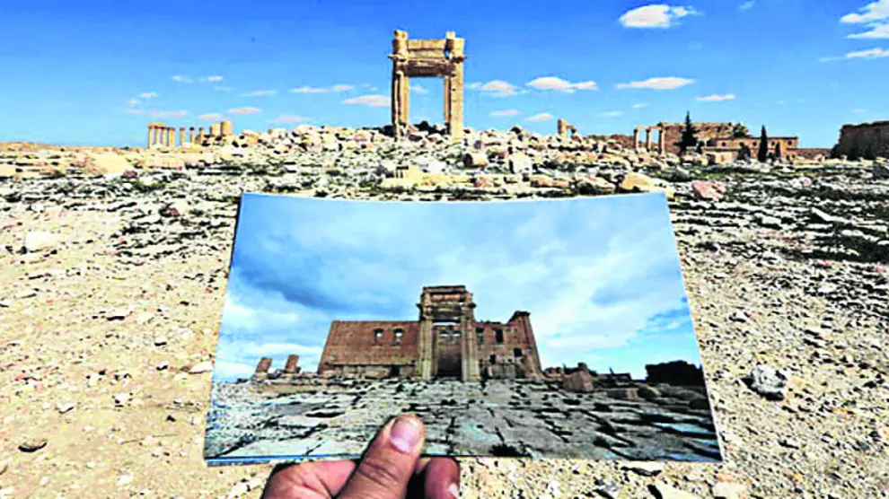 Cómo era un templo de Palmira y cómo ha quedado tras la invasión del Estado Islámico.