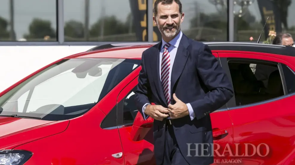Visita del rey Felipe VI a la planta de Figueruelas con motivo del comienzo de la producción del nuevo Opel Mokka, el 12 de septiembre de 2014