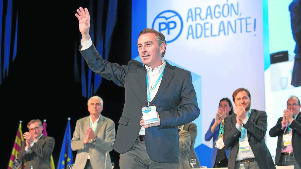 Luis María Beamonte, tras ser elegido casi por unanimidad como nuevo presidente del PP de Aragón.