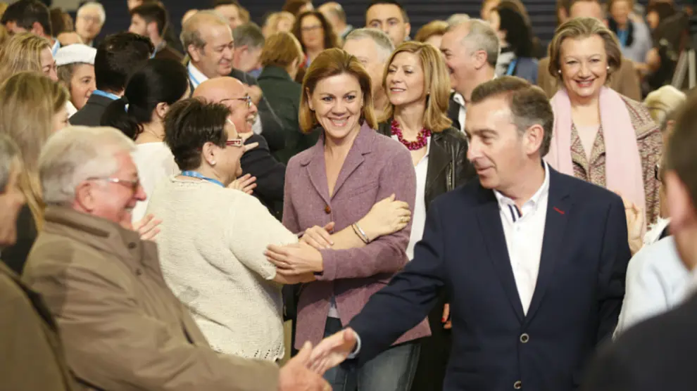 De Cospedal, este domingo en Zaragoza, con Luisa Fernanda Rudi y Luis María Beamonte, en la clausura del congreso autonómico del PP.