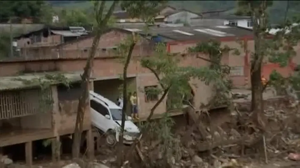 Al menos 234 muertos por una violenta avalancha de lodo en Colombia