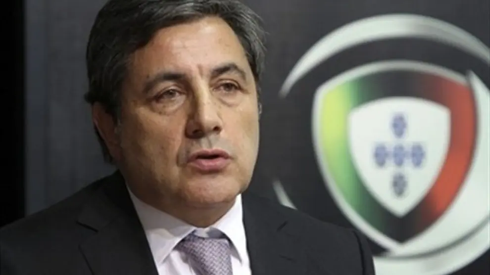 El portugués Fernando Gomes, vicepresidente de la Uefa.