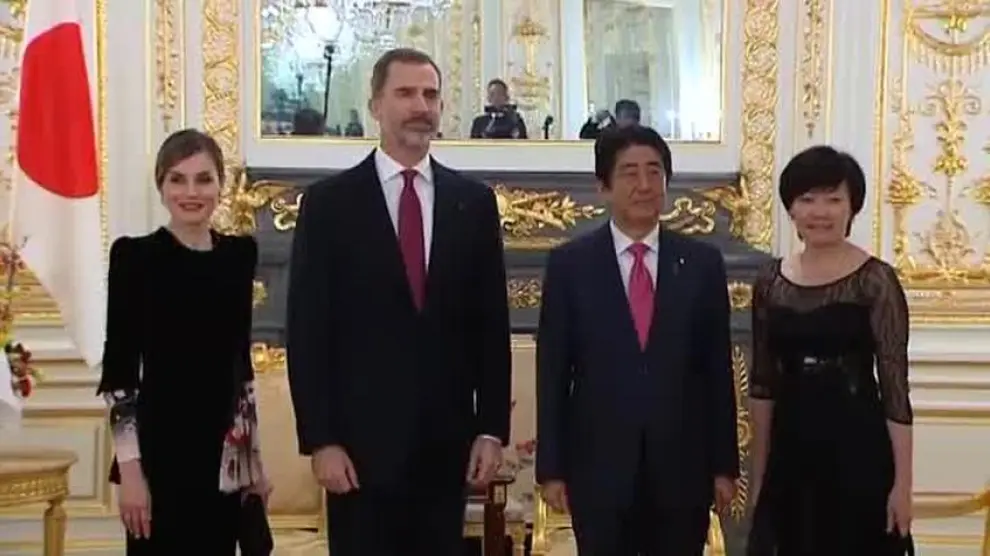 Los Reyes firman siete acuerdos económicos con Japón