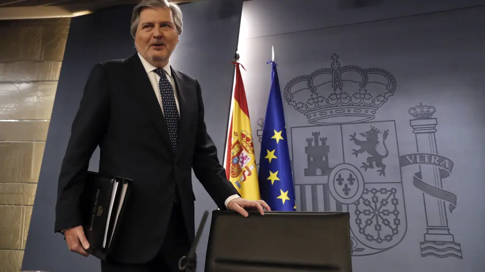 El portavoz del Gobierno, Íñigo Méndez de Vigo,en la rueda de prensa posterior al Consejo de Ministros.