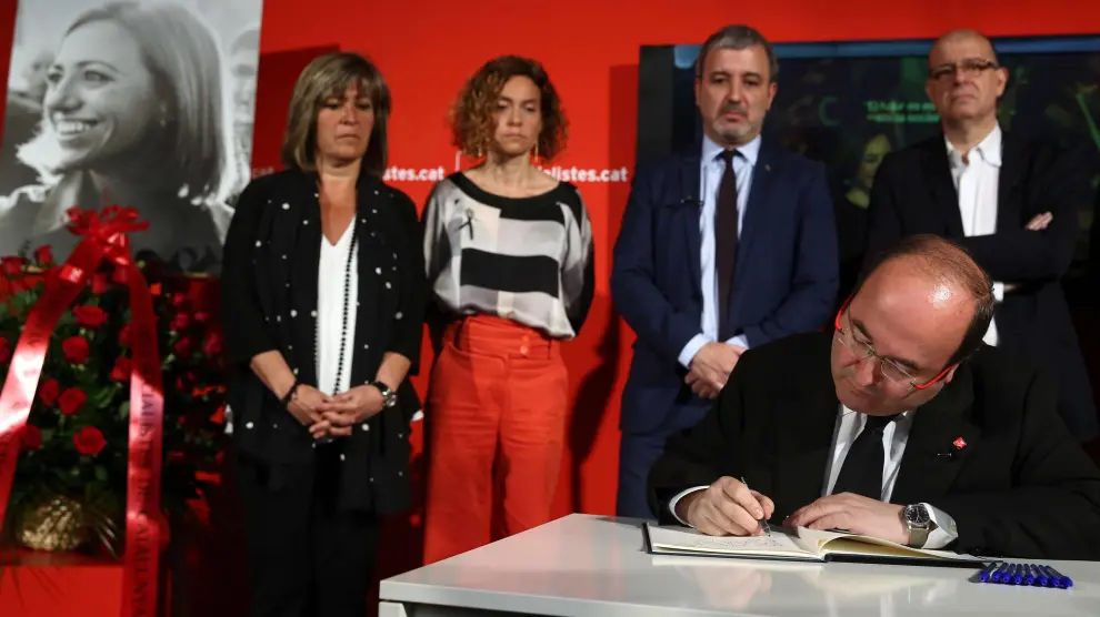 Consternación en la política española por la muerte de la exministra Carme Chacó