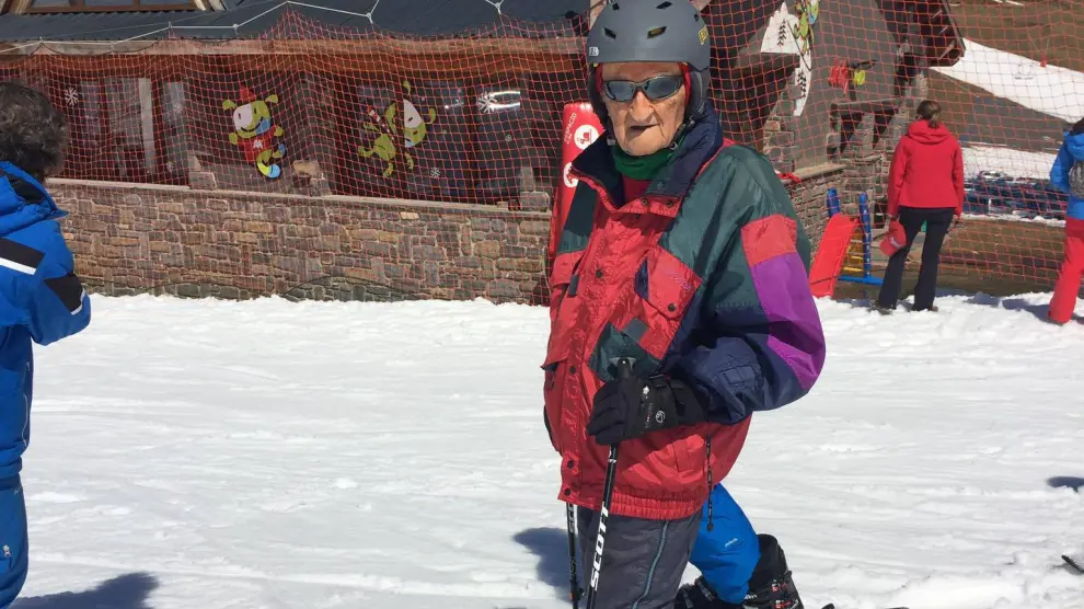 Cumplir 93 años con los esquís puestos.