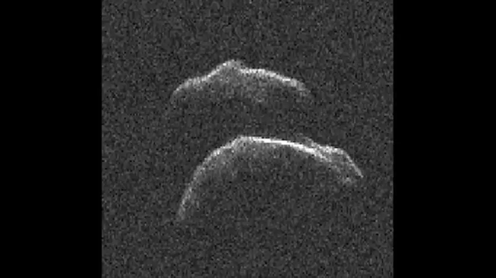 Un asteroide de 650 metros pasa cerca de la Tierra