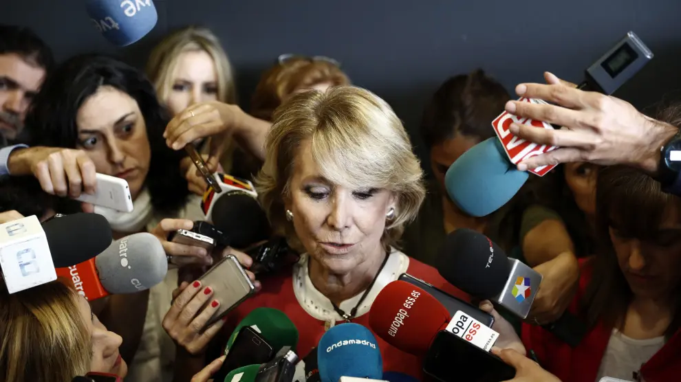 La expresidenta de la Comunidad de Madrid, Esperanza Aguirre: "Es un día verdaderamente triste".