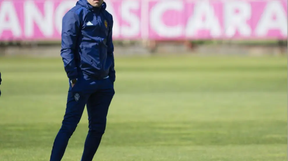 César Láinez, en un entrenamiento del Real Zaragoza.