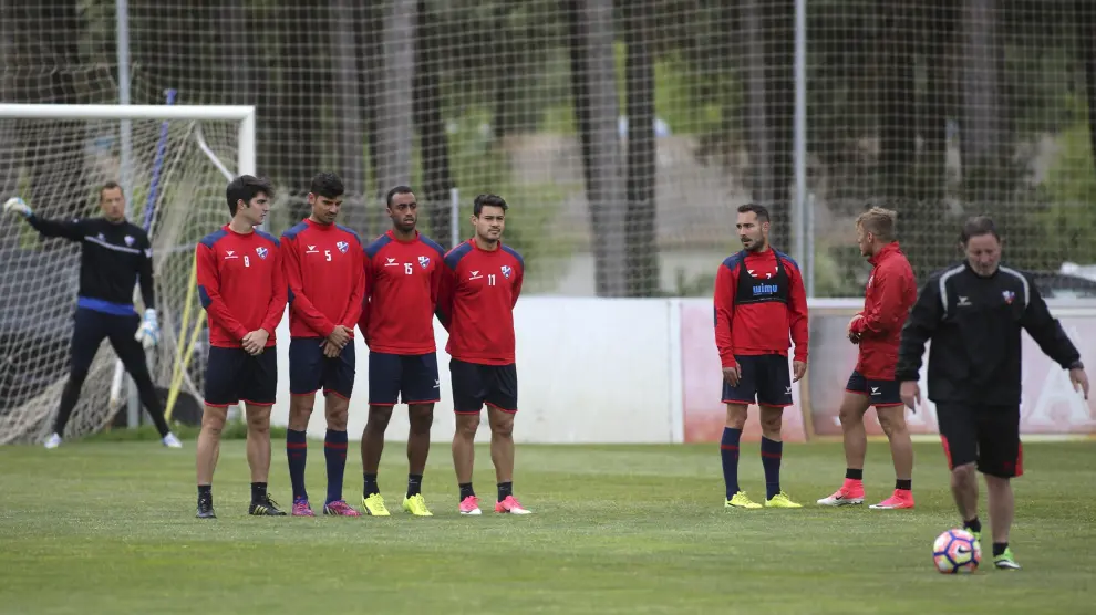 Un entrenamiento de la SD Huesca de la temporada pasada