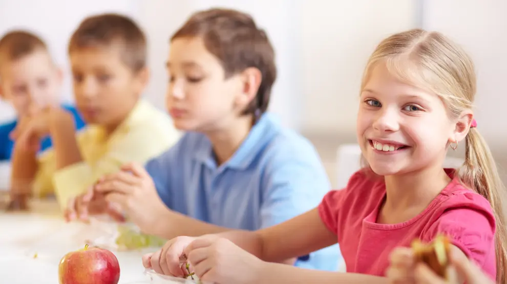 Desterrar determinados mitos contribuye a una alimentación más sana y equilibrada de nuestros hijos.