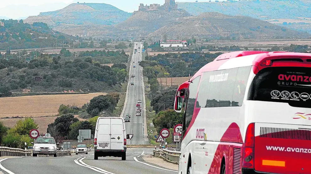 El tramo Huesca-Siétamo, el único sin desdoblar de en la A-22, soporta 12.000 vehículos diarios.