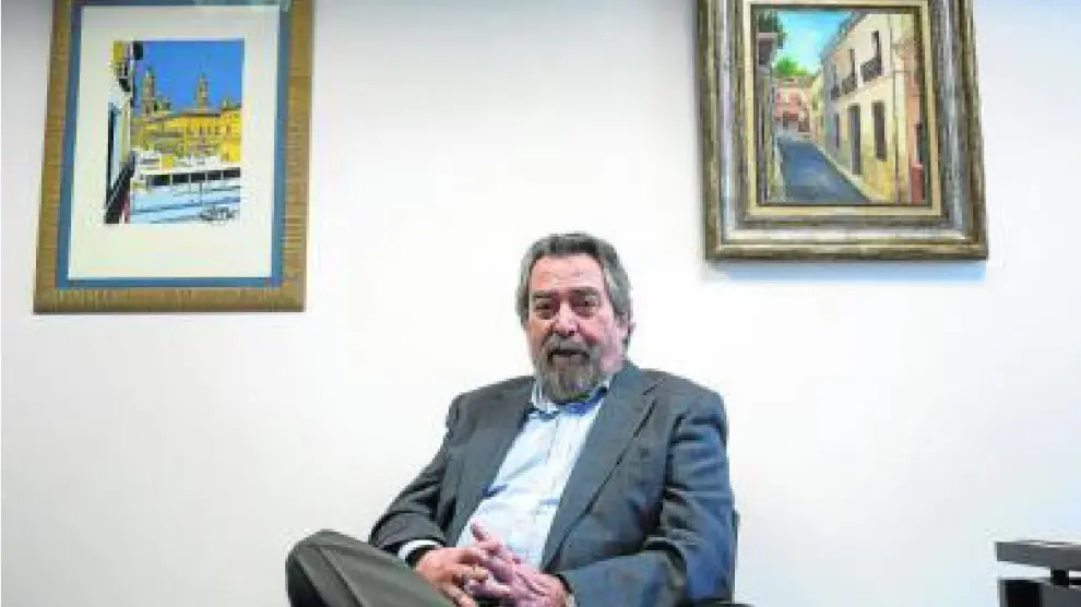 Juan Alberto Belloch, en su despacho en la Audiencia Provincial de Zaragoza.