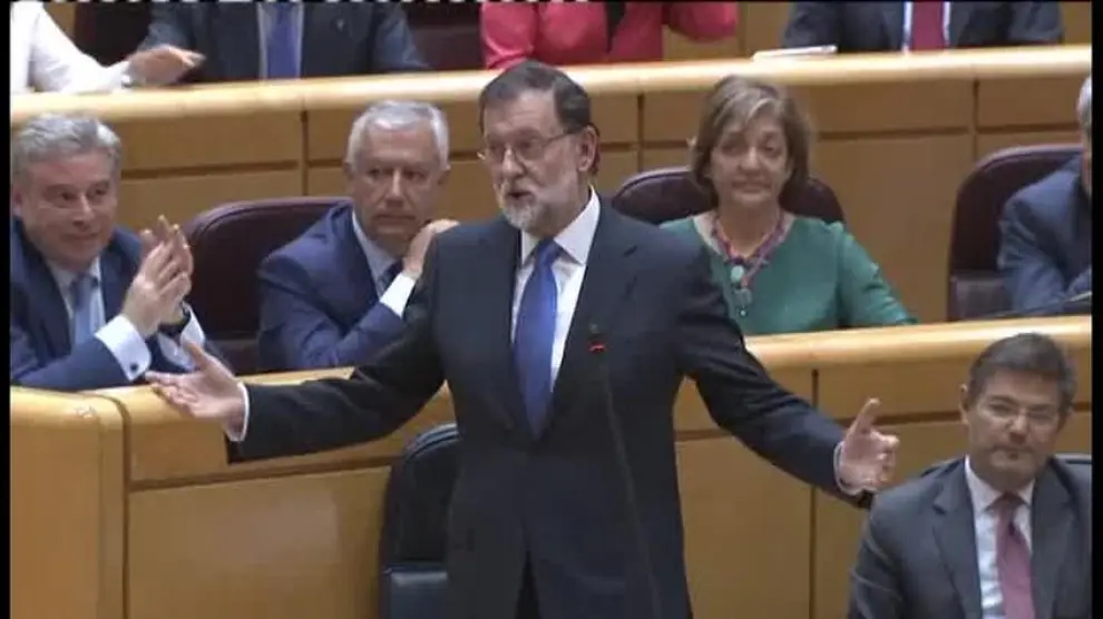 Rajoy a Espinar: En lugar de tanta Coca Cola, tome tila, que le va a sentar mejor