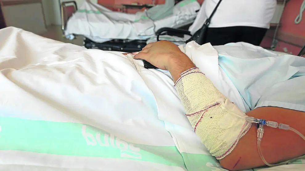 Rodrigo M. tiene fracturas en tres volúmenes y la clavícula, además de heridas en los brazos.