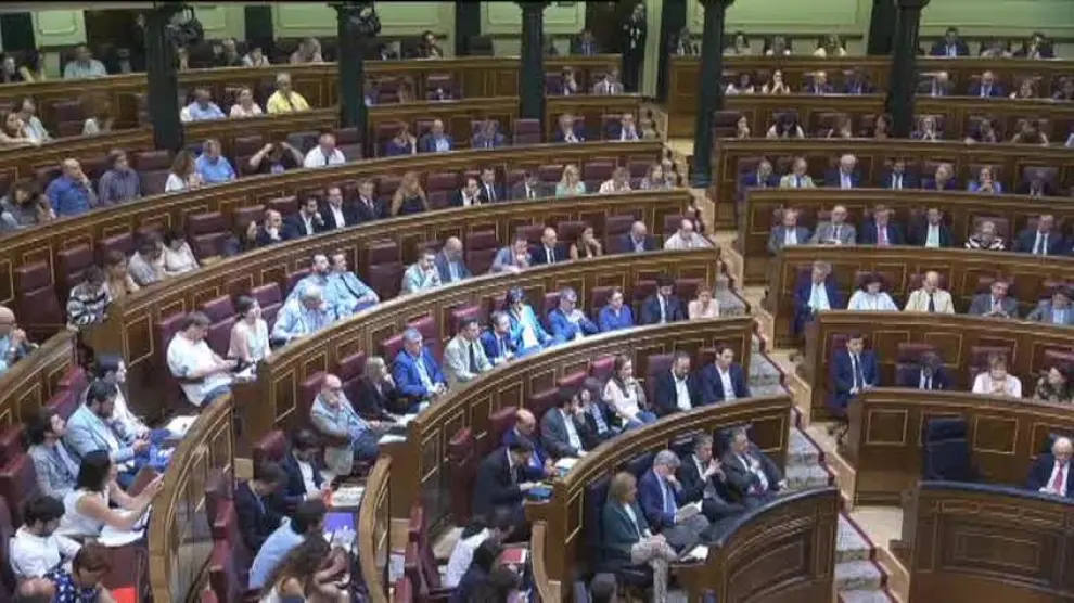 Moragas se equivoca en la votación de la moción de censura
