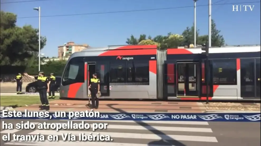 El tranvía atropella a un peatón en Vía Ibérica