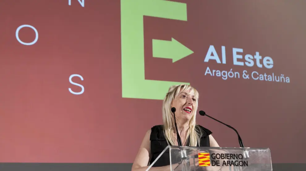 La realizadora aragonesa Vicky Calavia dirige 'Al este'.