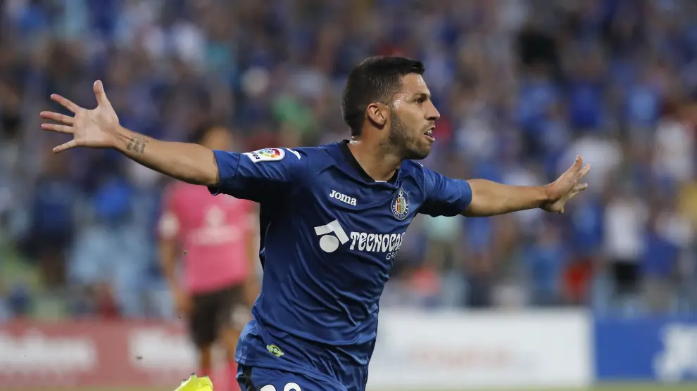 El delantero del Getafe Dani oacheco celebra tras marcar el tercer gol ante el Tenrife