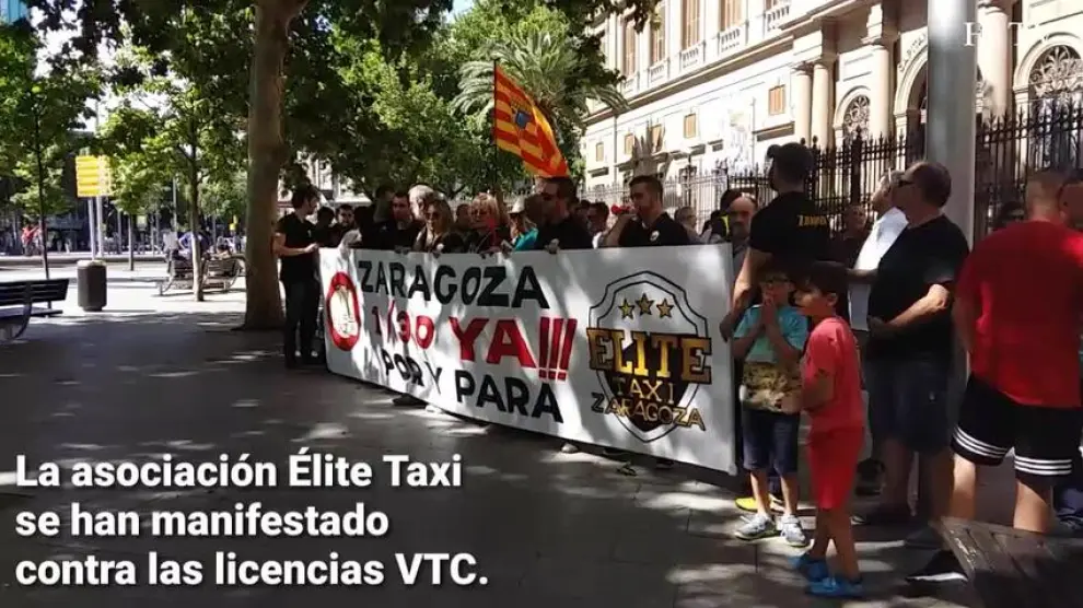 La asociación Élite Taxi se han manifestado contra las licencias VTC