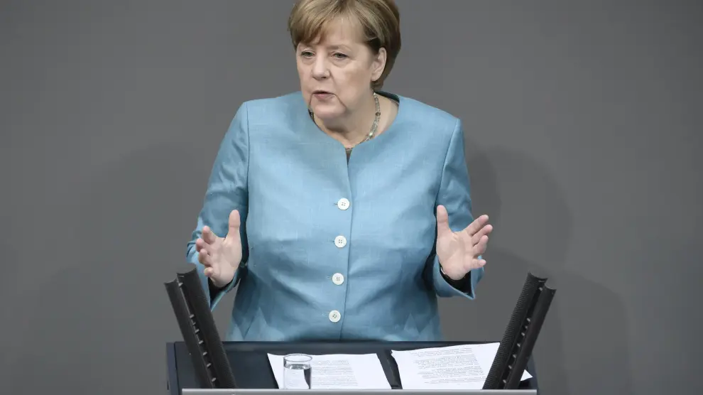 Angela Merkel este jueves ante el Bundestag.