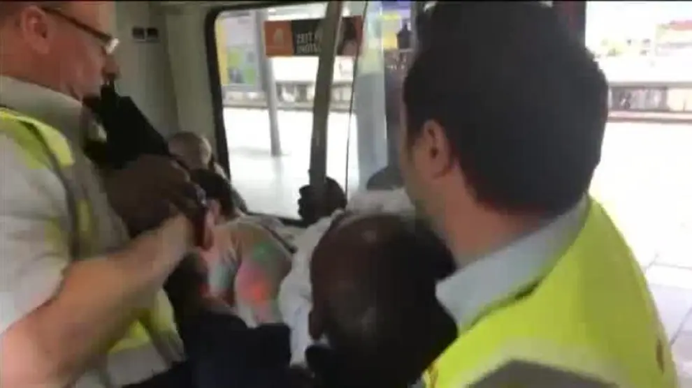 Acusan de racistas a dos trabajadores de un tren de Alemania