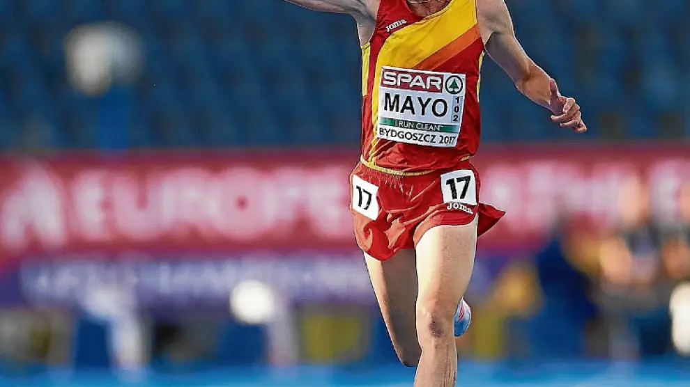 Mayo celebra la medalla de oro en 10.000 metros durante el reciente Europeo sub 23.