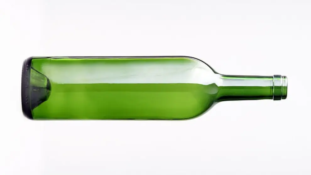 La 'picada', la inconfundible curva del fondo de las botellas de vino.