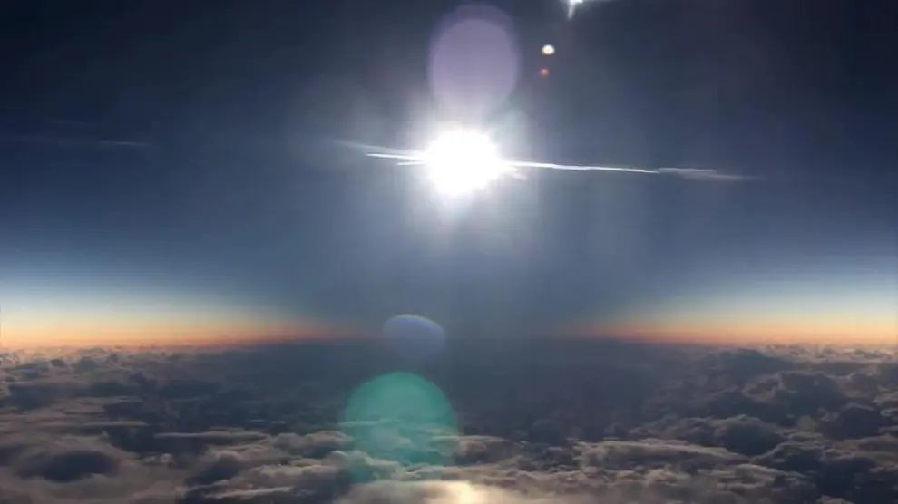 Dos aviones seguirán de cerca el eclipse solar total