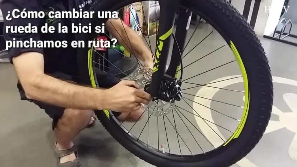 Y si pincho, ¿cómo cambio la rueda de la bici?