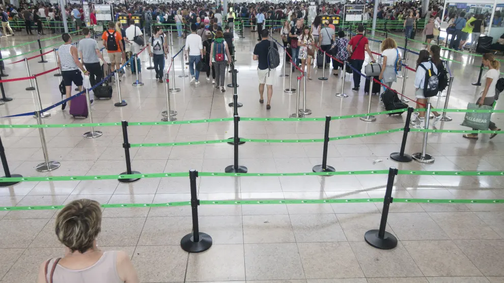 El aeropuerto barcelonés se ha enfrentado a una jornada de paros