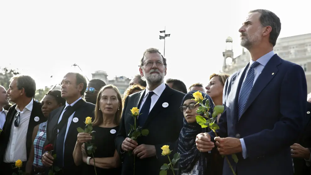 El Rey y Rajoy junto a los presidentes del Congreso y el Senado.