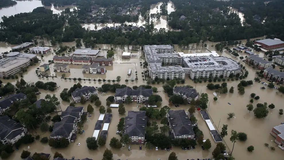 Algunas zonas de Houston todavía siguen inundadas.