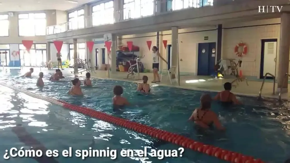 ¿Es posible realizar spinning dentro del agua?
