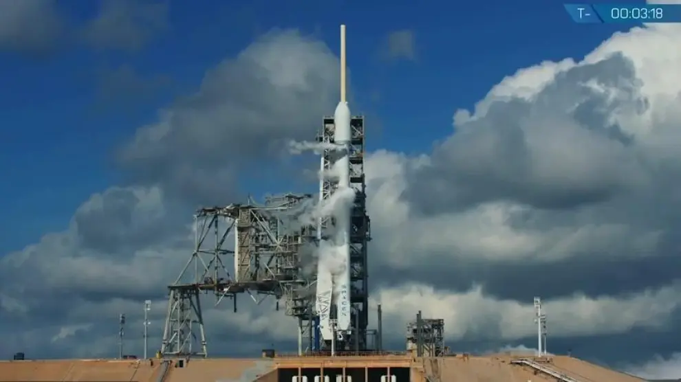 Space X lanza el avión espacial X-37B de EEUU
