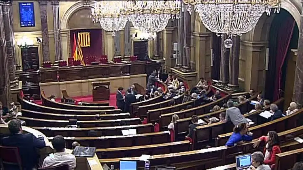 Rajoy al PDeCAT en el Senado: "Están amenazando a periódicos y alcaldes por negarse a ponerse a sus órdenes"